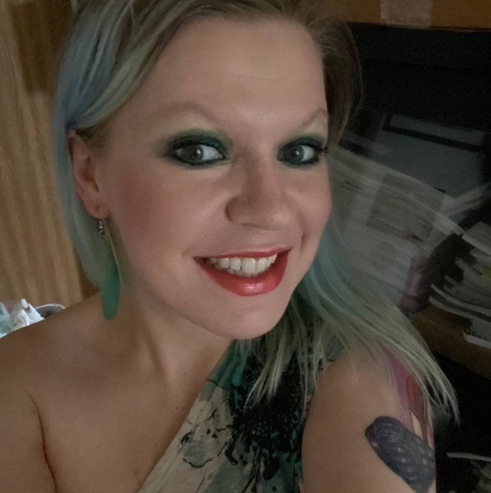 Meet your Posher, Amber